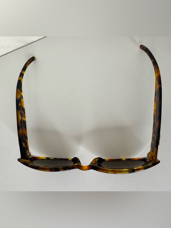 Gucci Tortoiseshell Oval Sunglasses - Gold Logo